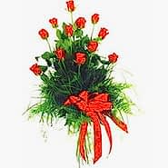 Ankara Yenimahalle �i�ek�i firma �r�n�m�z k�rm�z� sade g�l demeti