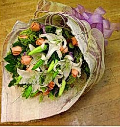 �zel ve etkilemek isteyenler i�in Kazablanak ve g�ller buketi