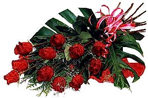 g�zel bir k�rm�z� g�l demeti Ankara �i�ek�i d�kkan�m�zdan