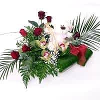 Ankara Sincan �i�ek�i firma �r�n�m�z 3 adet kandil orkide ve g�l �i�ekleri sepeti