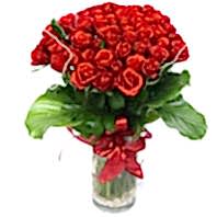 Sizlere �zel farkl� bir tanzim modeli vazoda etkileyici 25 adet k�rm�z� g�l Ankara �i�ek g�nder firmas� �ahane �r�n�m�z