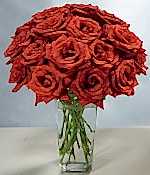 Ankara �i�ek yolla firma �r�n�m�z cam vazoda 12 adet k�rm�z� g�l Ankara �i�ek g�nder firmas� �ahane �r�n�m�z