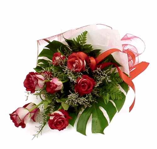 Ankara Sincan fatih �i�ek�i firmas� �r�n�m�z masum ve etkileyici g�l buketi