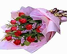 Sincan �i�ek�ileri firmam�zdan 11 adet kirmizi g�llerden g�rsel buket