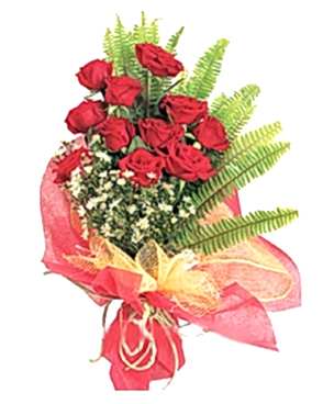 Sincan �i�ek�ileri firmam�zdan 11 adet k�rm�z� g�llerden buket modeli