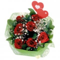 Vazo i�erisinde 9 g�l ve 2 kalp �ubuk Ankara internetten �i�ek sipari�i