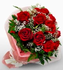 12 adet k�rm�z� g�llerden kaliteli g�l Ankara �i�ek sipari�i vermek